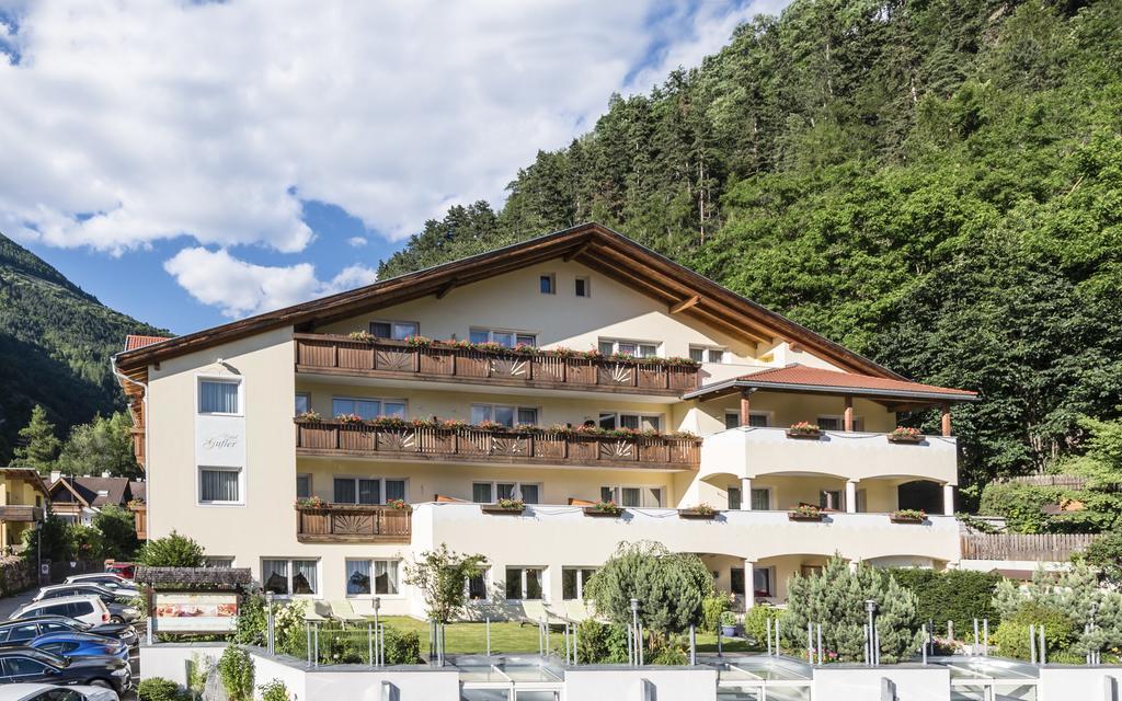 Saldur Small Active Hotel ズルデルノ エクステリア 写真